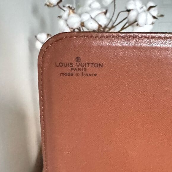 ✅AUTHENTIC✅LOUIS VUITTON CARTOUCHIERE GM - Picture 13 of 15